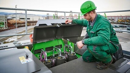 Sennebogen-865-E-06-Jpeg